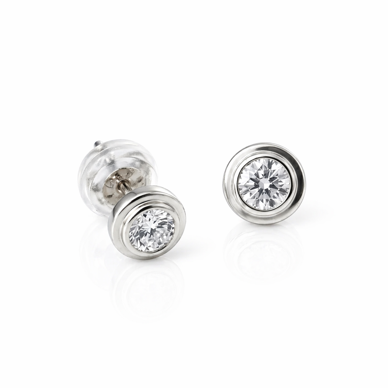 一粒ピアス 0.13ct