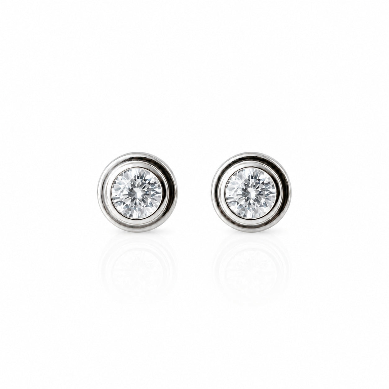 一粒ピアス 0.13ct