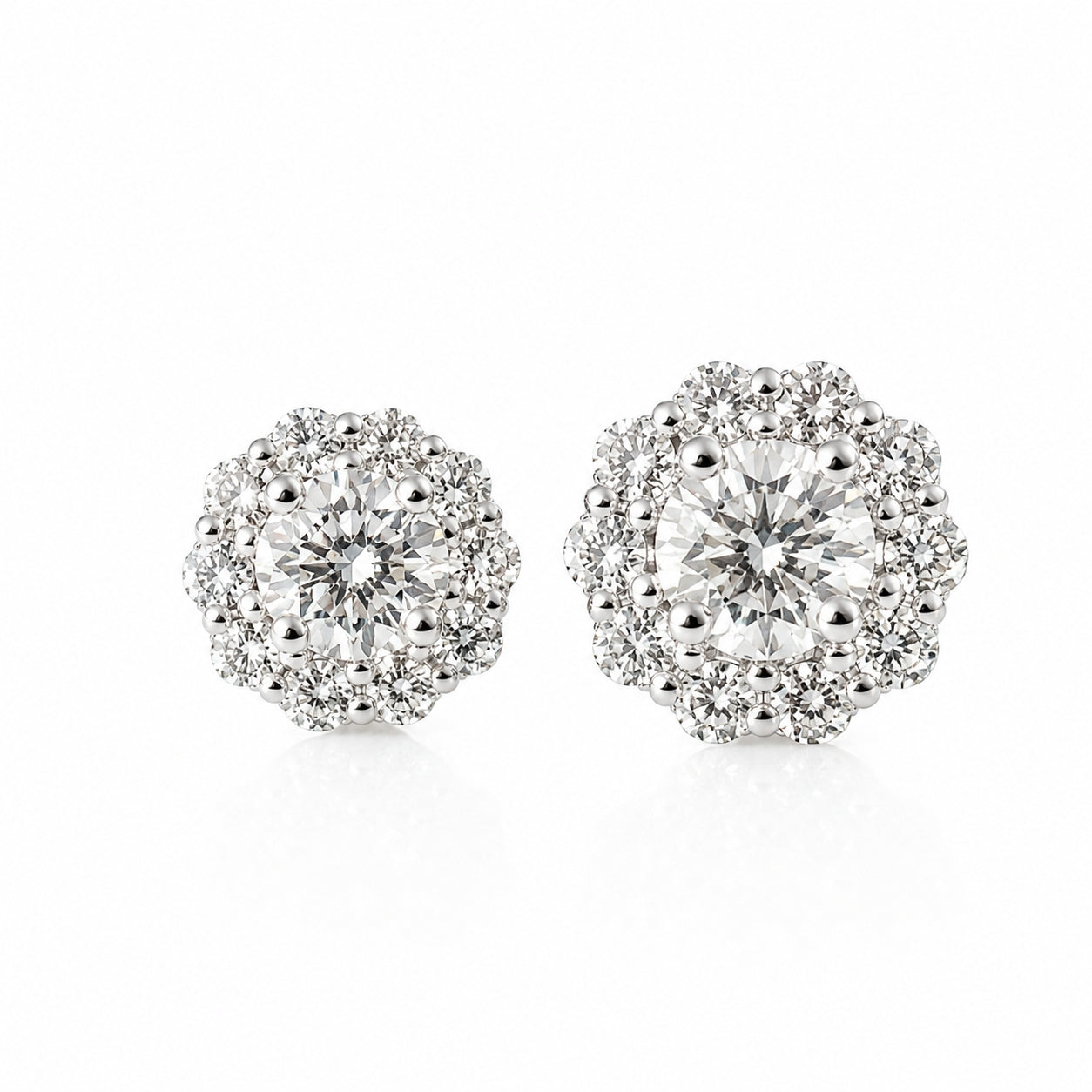 ラウンドピアス0.3ct